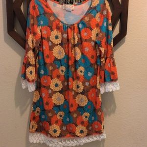 Lady Noiz Floral Tunic